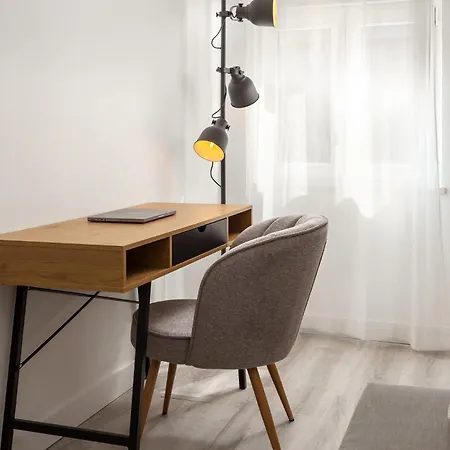 Linda S 2 * Кошта-да-Капарика